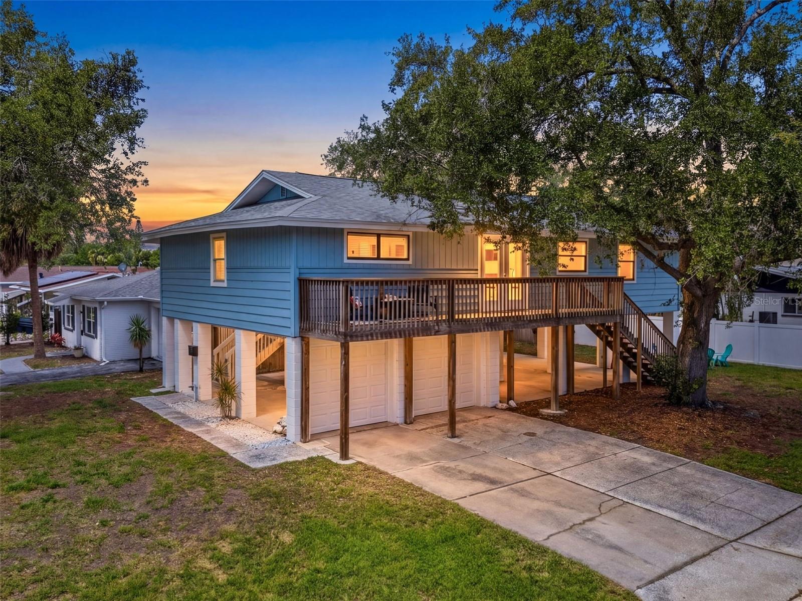 1899 SHORE ACRES BLVD NE, ST PETERSBURG, FL, 33703