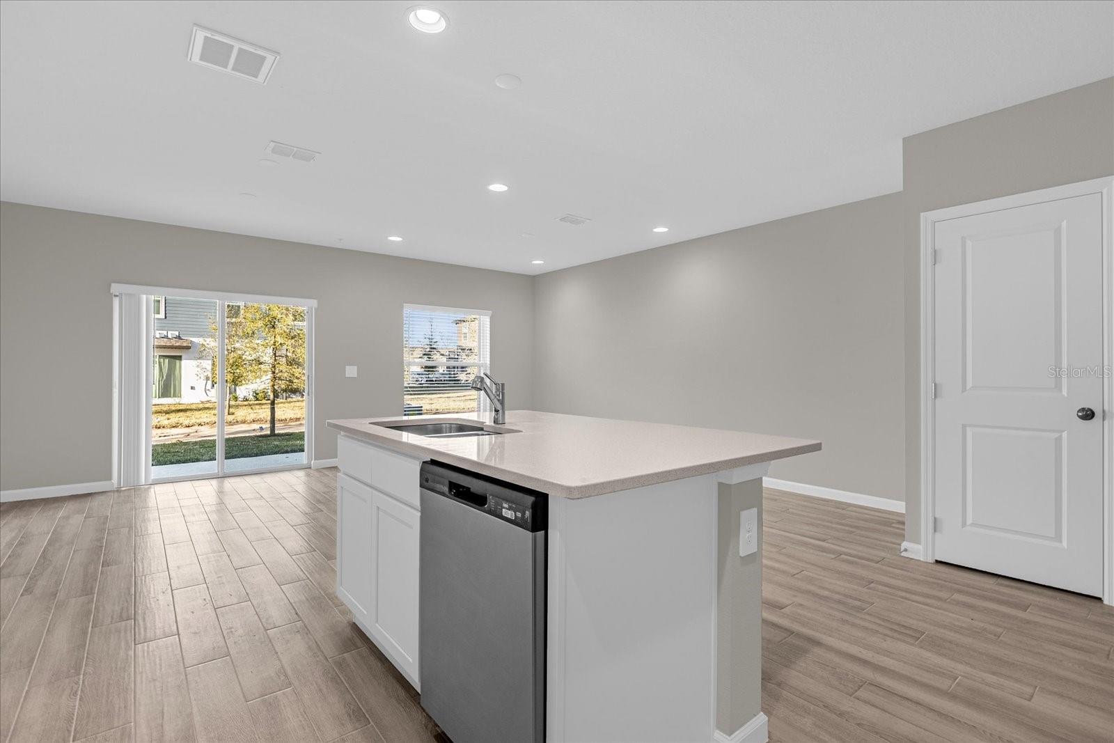 164 CAPE HONEYSUCKLE PL, SANFORD, FL, 32771