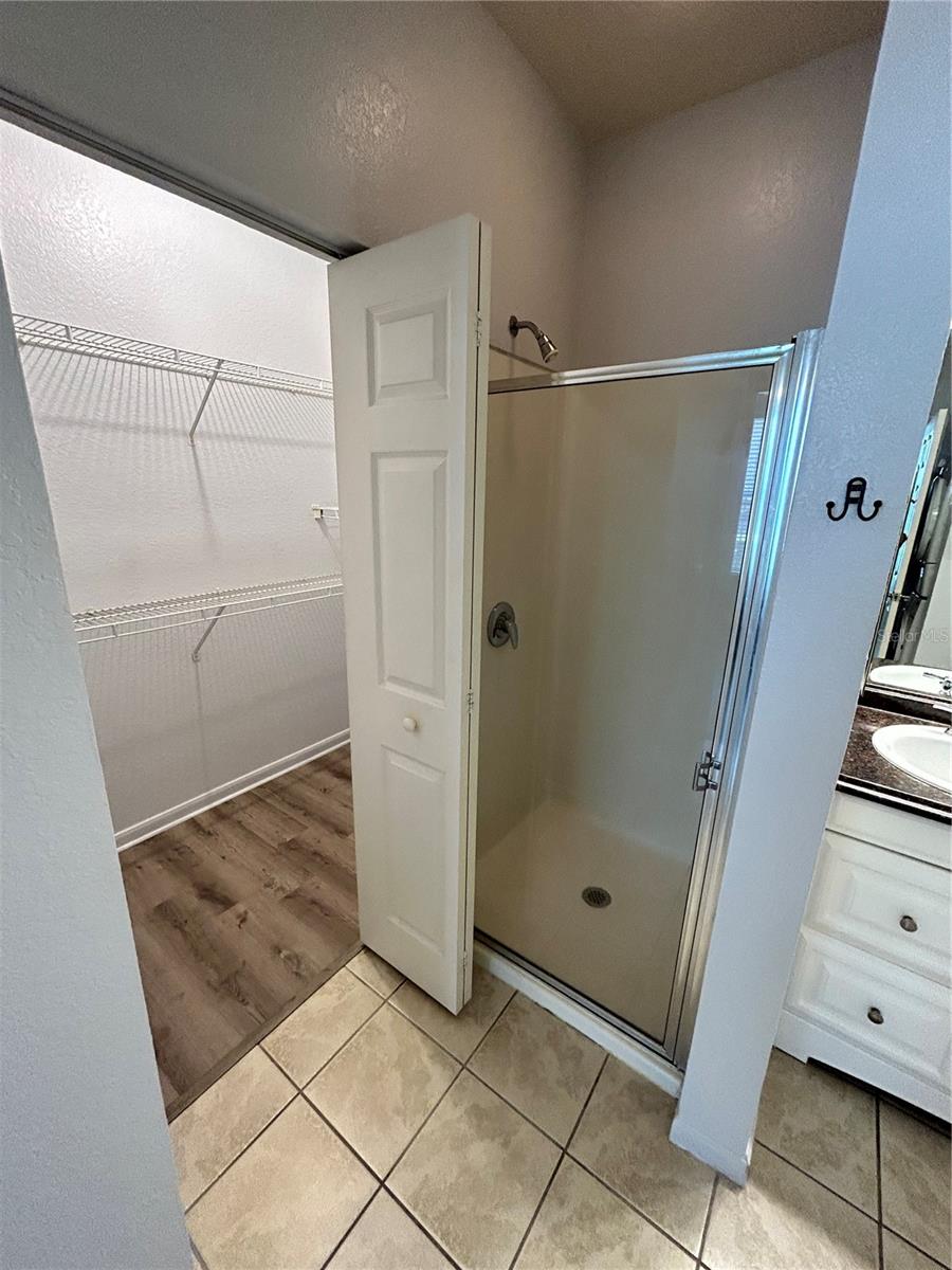 860 N ORANGE AVE #115, ORLANDO, FL, 32801