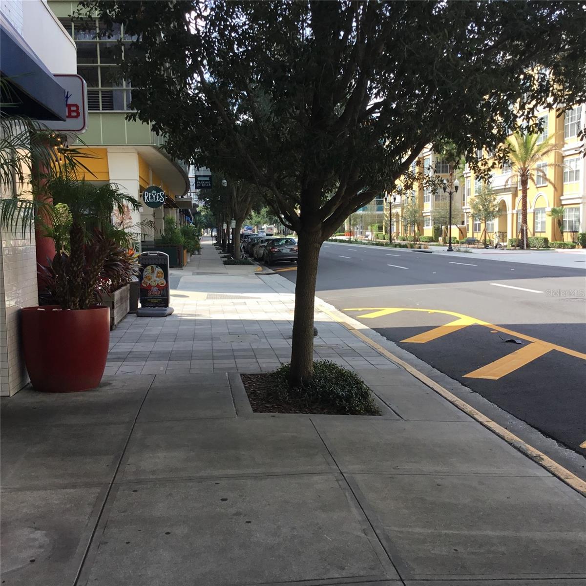 860 N ORANGE AVE #115, ORLANDO, FL, 32801