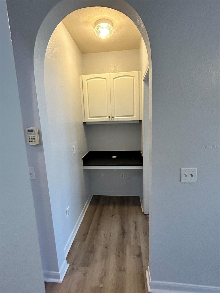 860 N ORANGE AVE #115, ORLANDO, FL, 32801