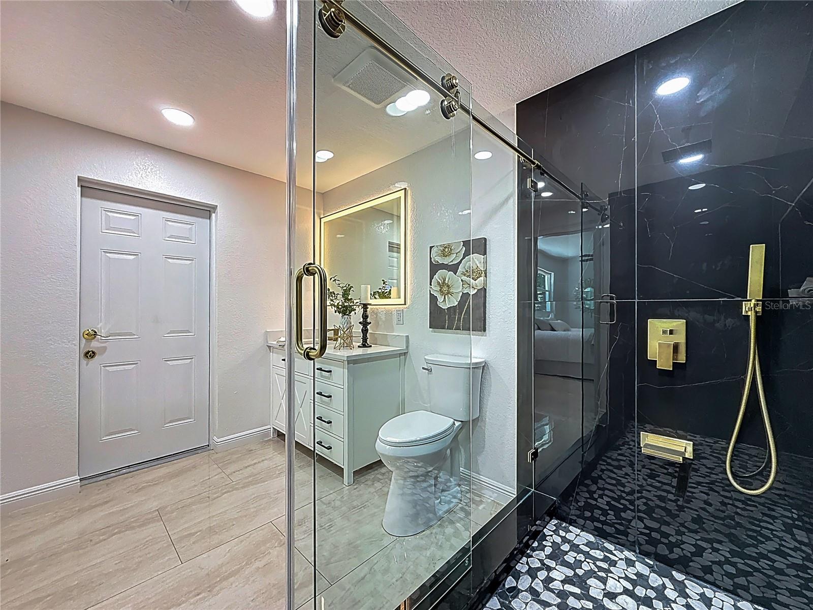 910 ALCAZAR WAY S, ST PETERSBURG, FL, 33705