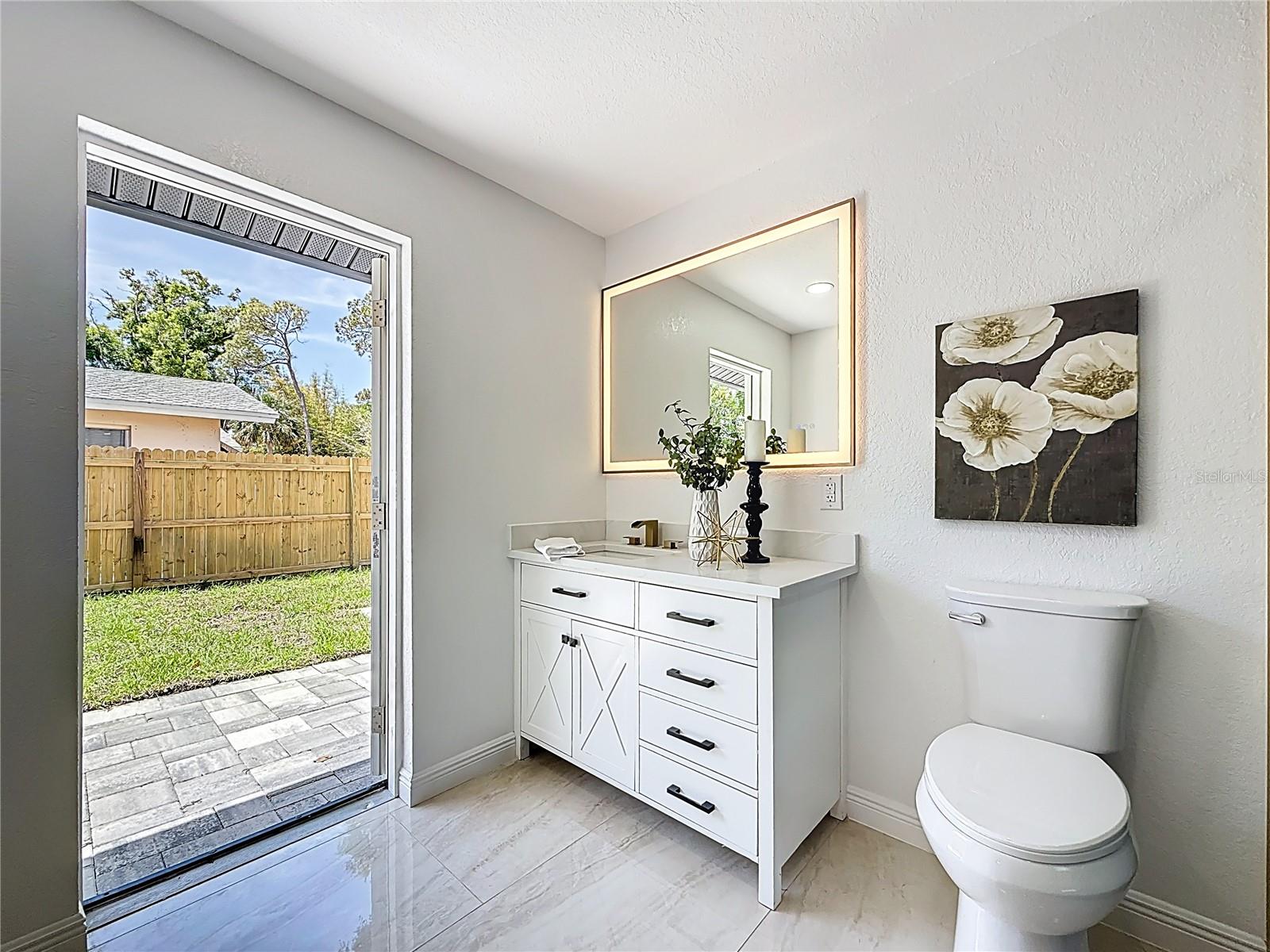 910 ALCAZAR WAY S, ST PETERSBURG, FL, 33705