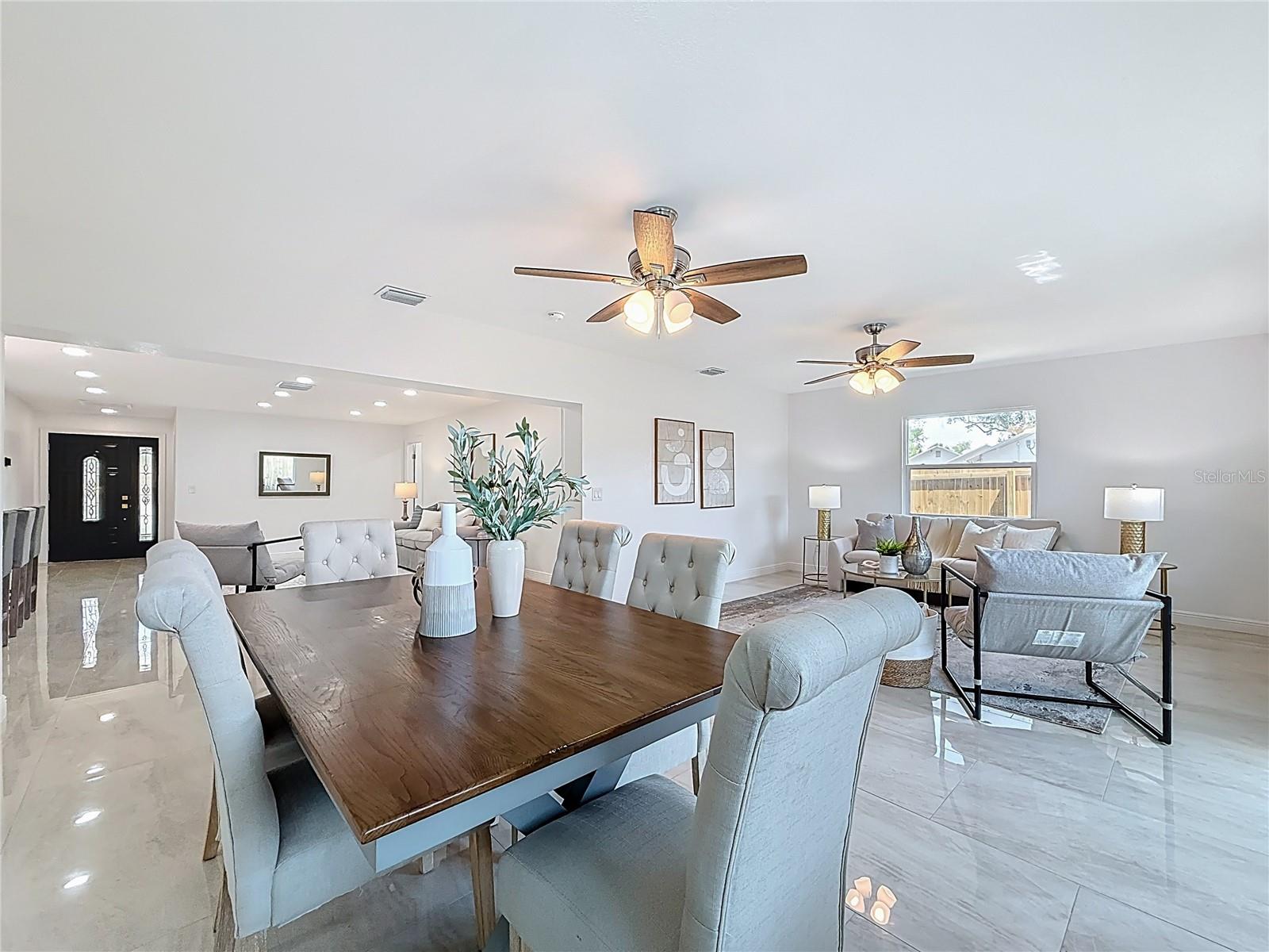 910 ALCAZAR WAY S, ST PETERSBURG, FL, 33705