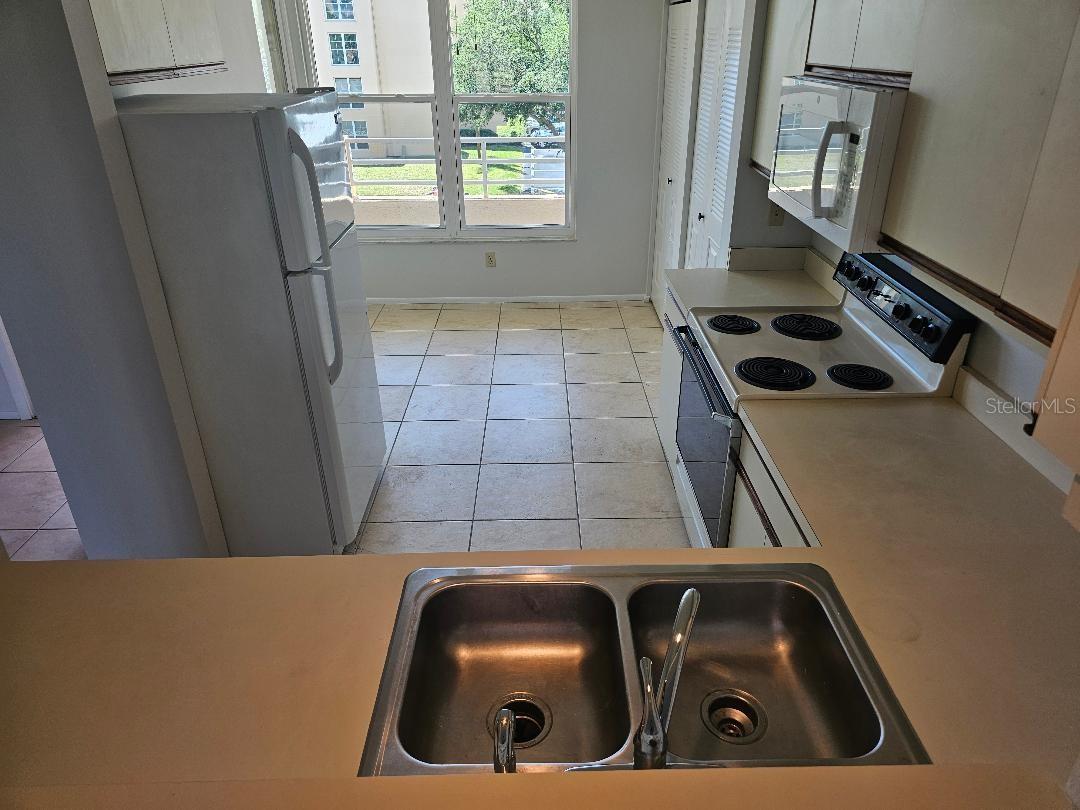 4410 FAIRWAYS BLVD #206, BRADENTON, FL, 34209