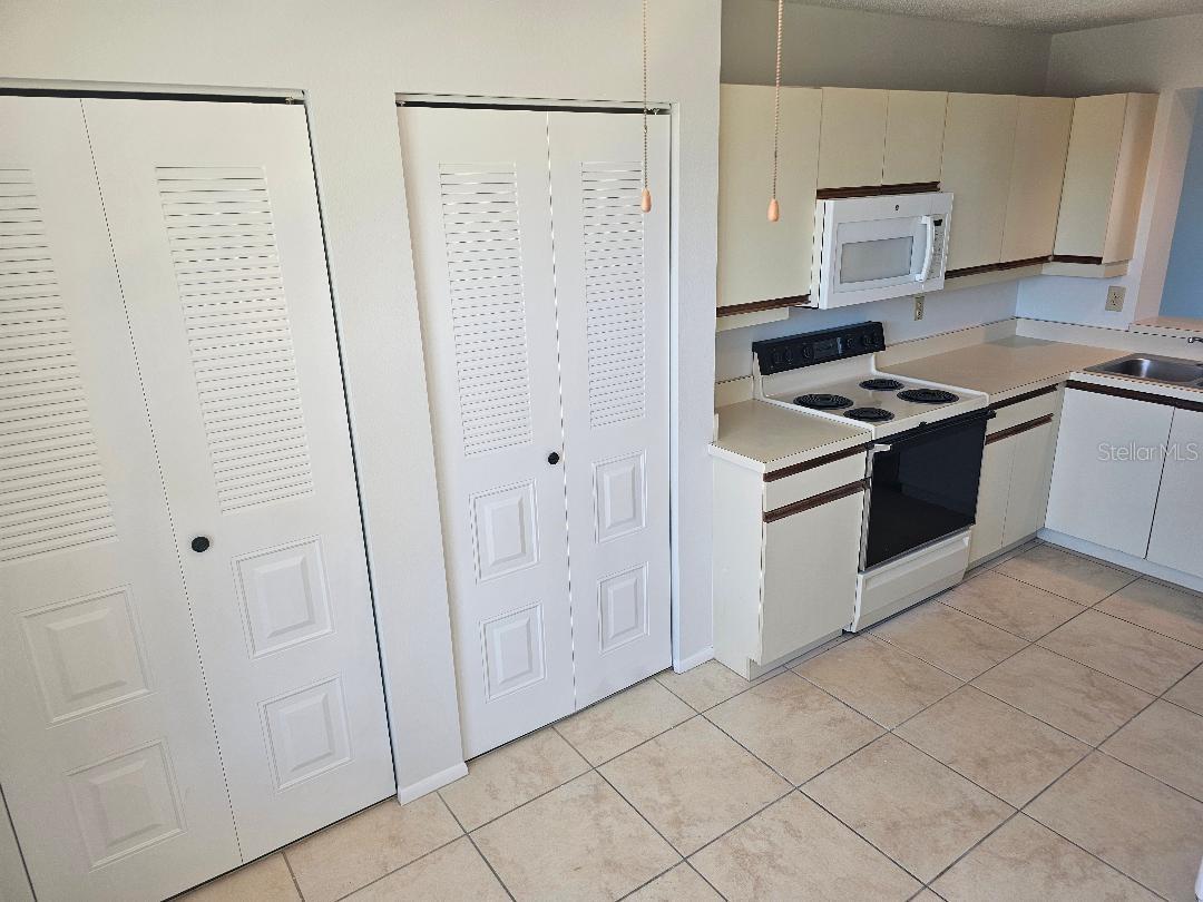 4410 FAIRWAYS BLVD #206, BRADENTON, FL, 34209