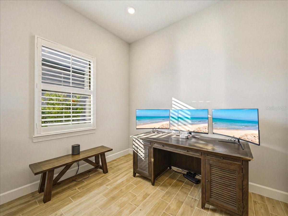 6013 SILVER GRASS CT, NOKOMIS, FL, 34275