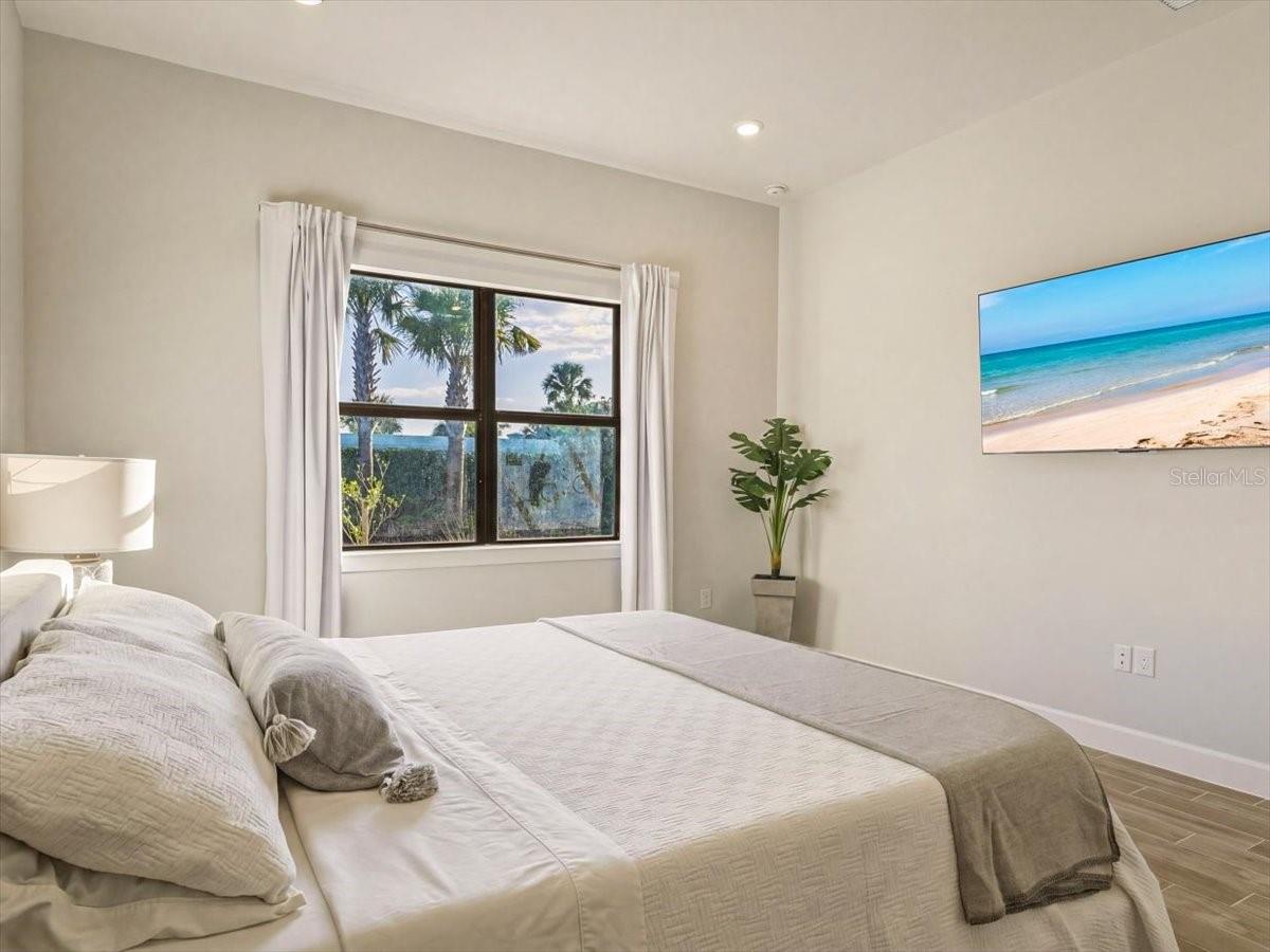 6013 SILVER GRASS CT, NOKOMIS, FL, 34275