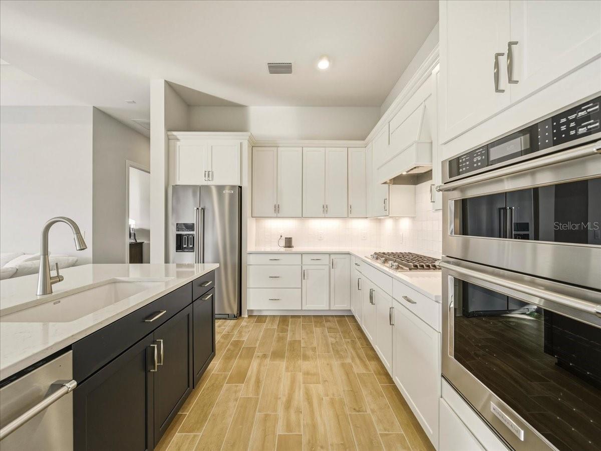 6013 SILVER GRASS CT, NOKOMIS, FL, 34275