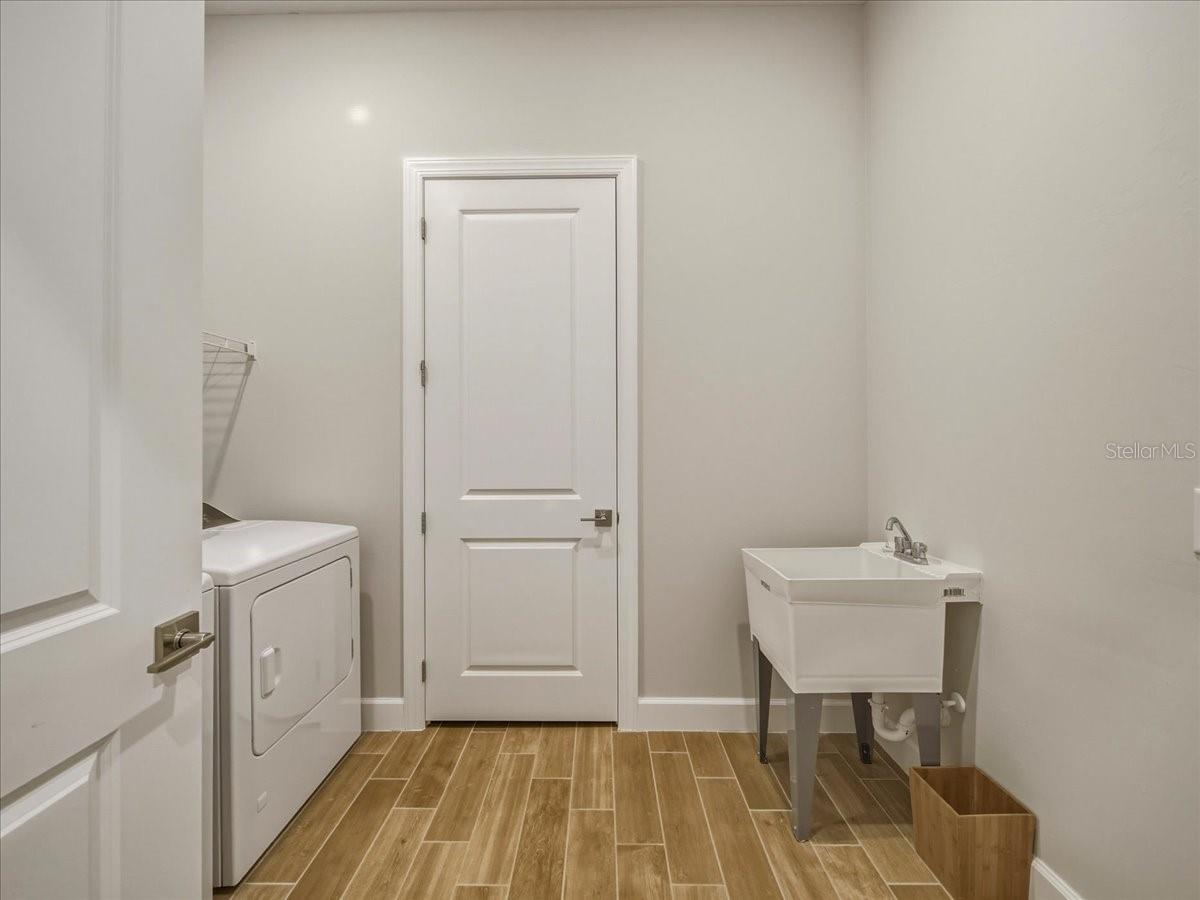 6013 SILVER GRASS CT, NOKOMIS, FL, 34275