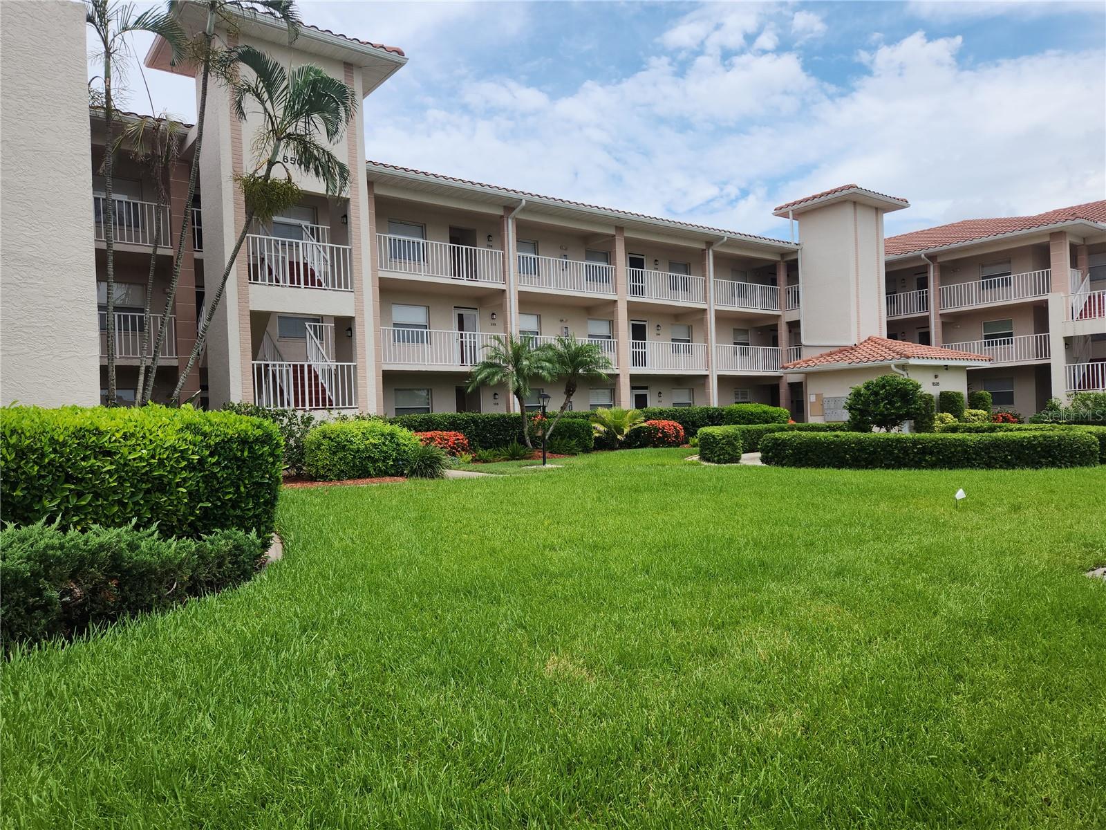 6501 STONE RIVER RD #303, BRADENTON, FL, 34203