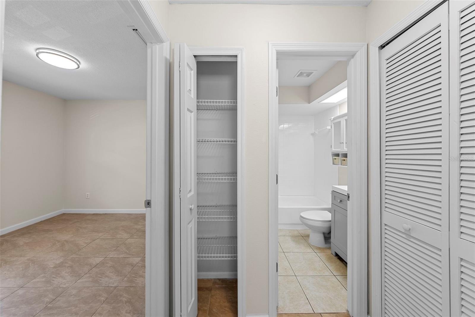 3880 34TH AVE S #201, ST PETERSBURG, FL, 33711