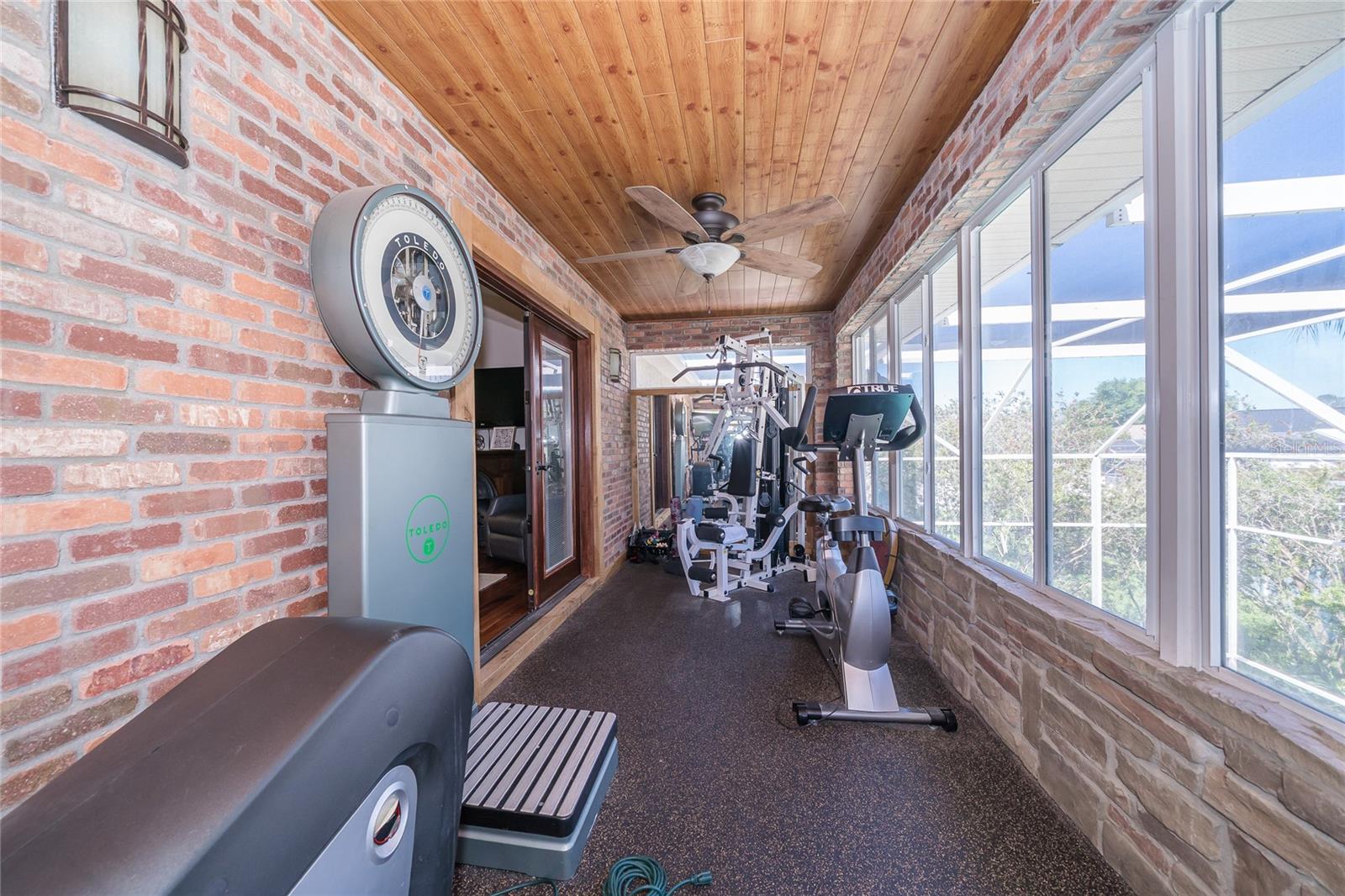 10408 RIVERBURN DR, TAMPA, FL, 33647