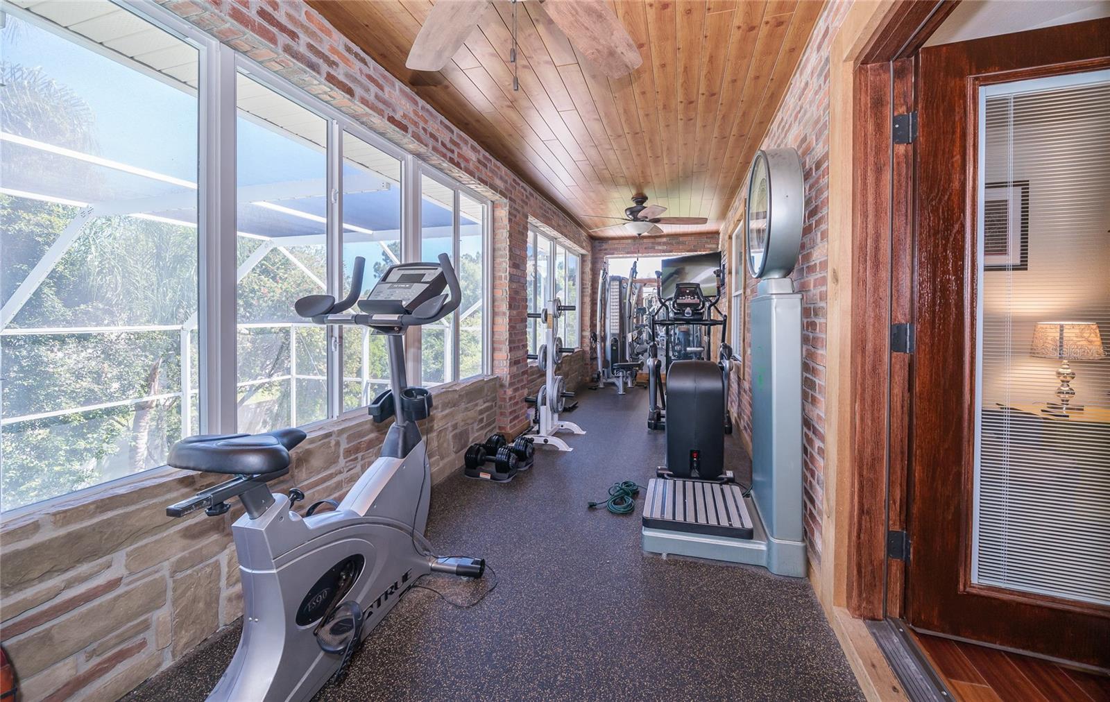 10408 RIVERBURN DR, TAMPA, FL, 33647