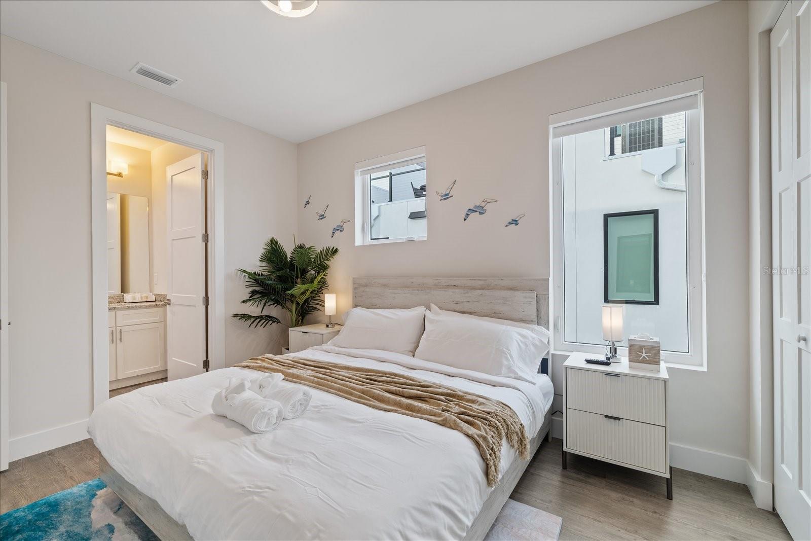 623 PETIT WAY, LARGO, FL, 33770