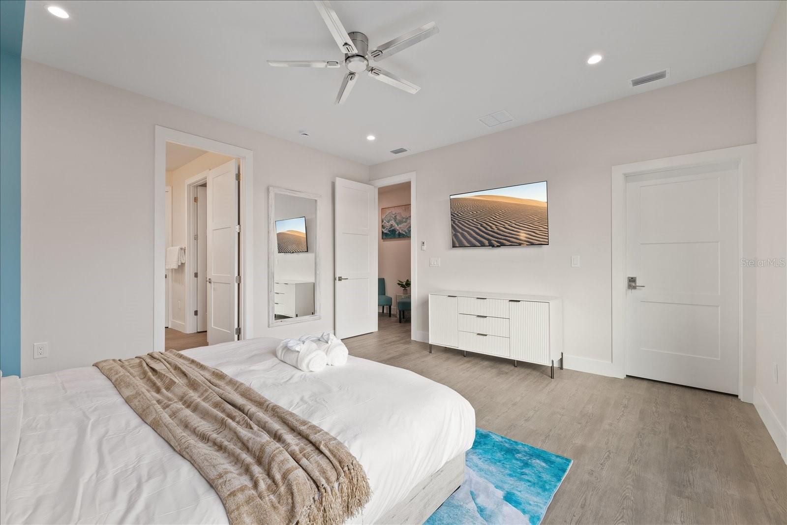 623 PETIT WAY, LARGO, FL, 33770