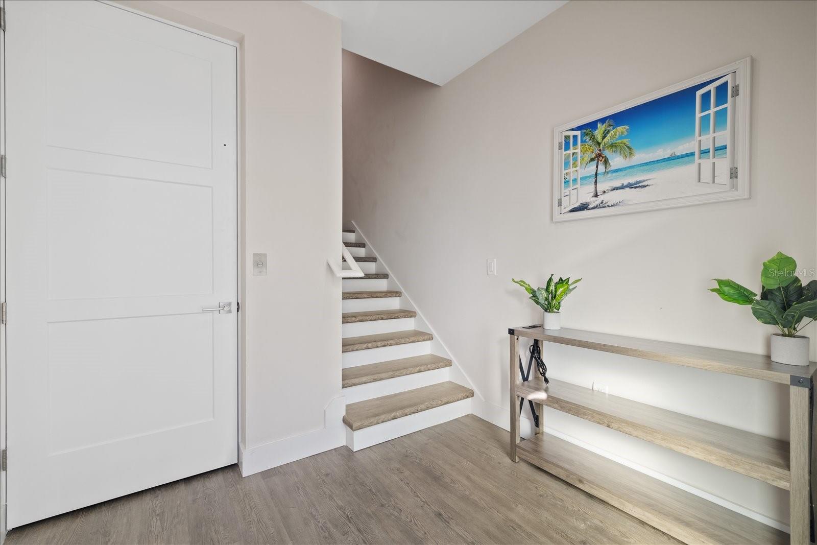 623 PETIT WAY, LARGO, FL, 33770