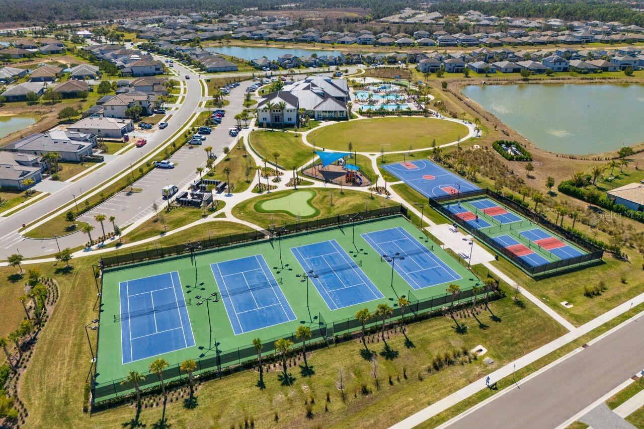 10903 TIMBER CREEK DR, FORT MYERS, FL, 33913