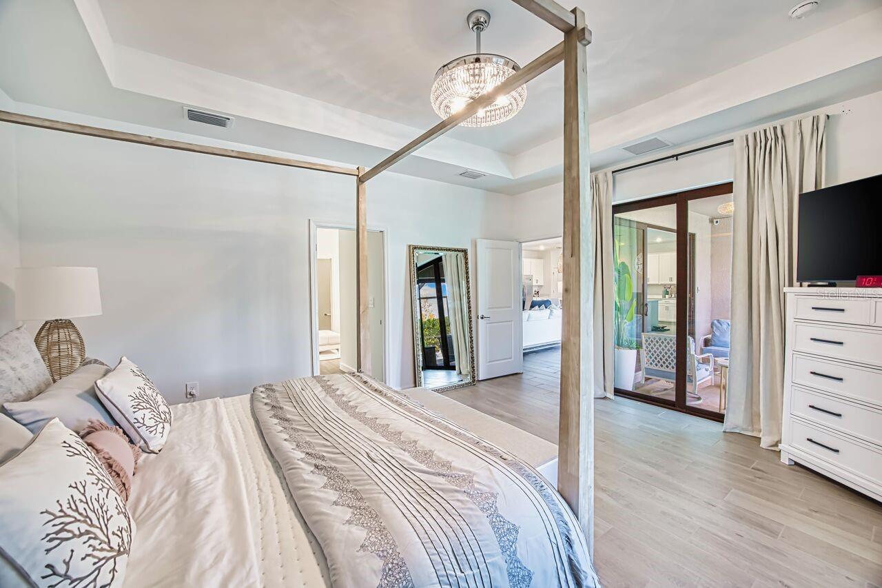 10903 TIMBER CREEK DR, FORT MYERS, FL, 33913