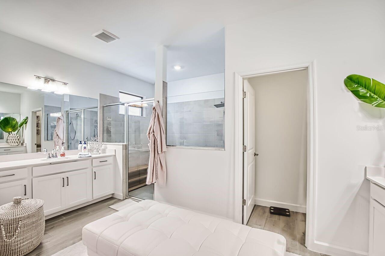 10903 TIMBER CREEK DR, FORT MYERS, FL, 33913