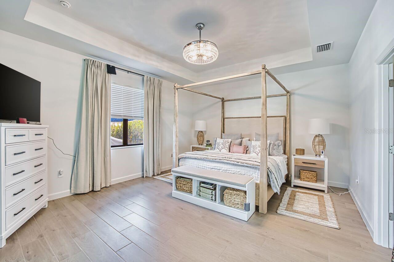 10903 TIMBER CREEK DR, FORT MYERS, FL, 33913