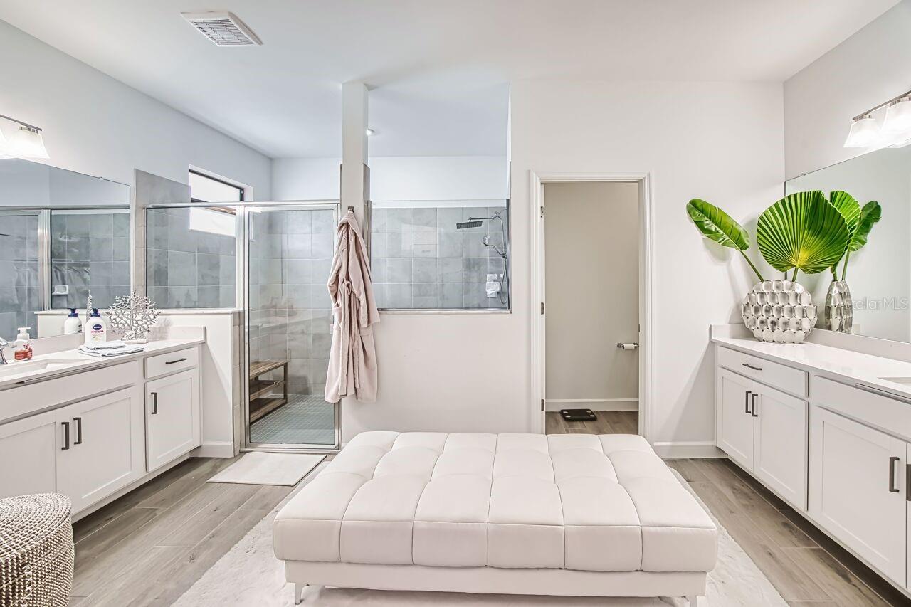 10903 TIMBER CREEK DR, FORT MYERS, FL, 33913