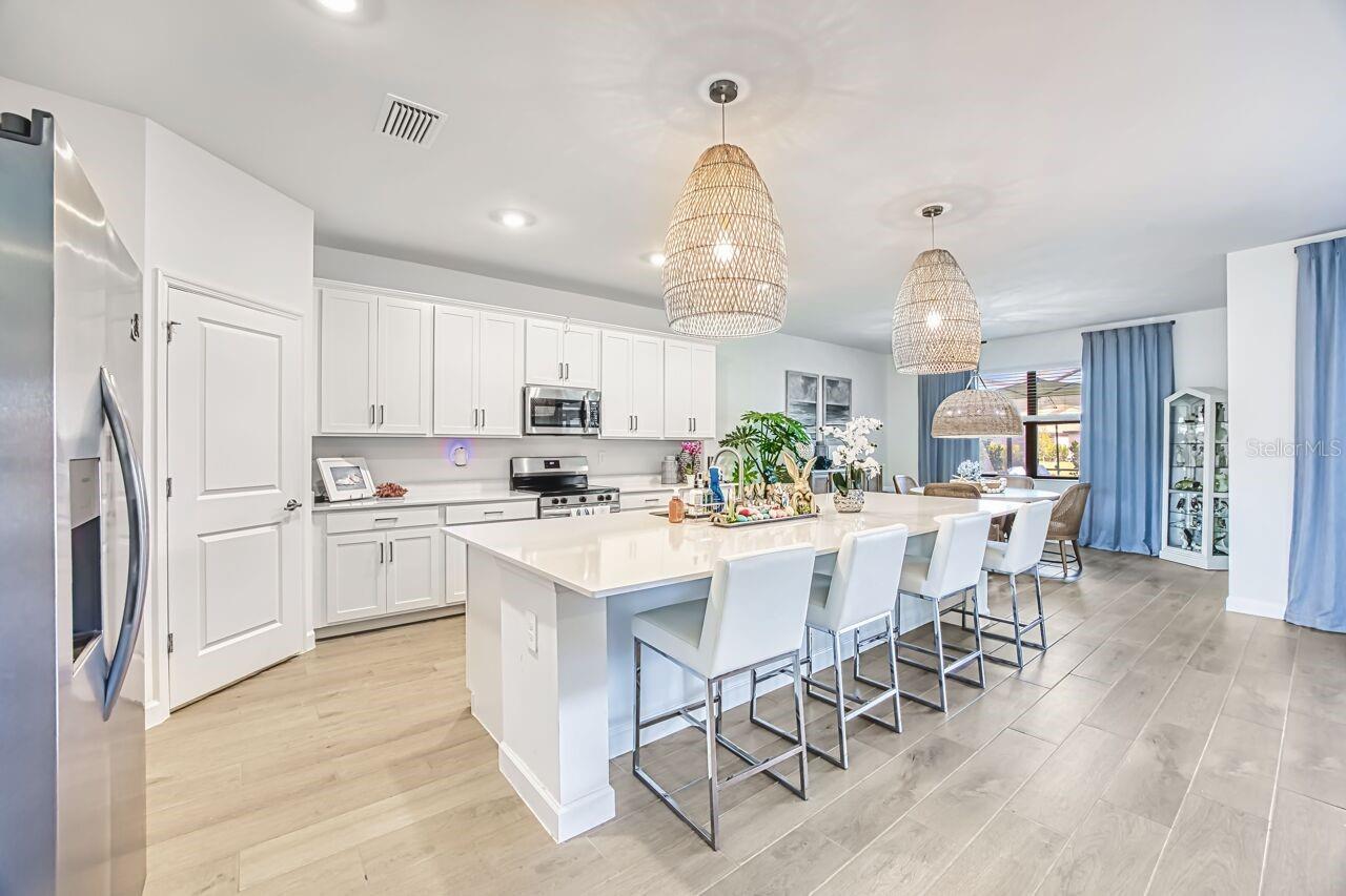 10903 TIMBER CREEK DR, FORT MYERS, FL, 33913