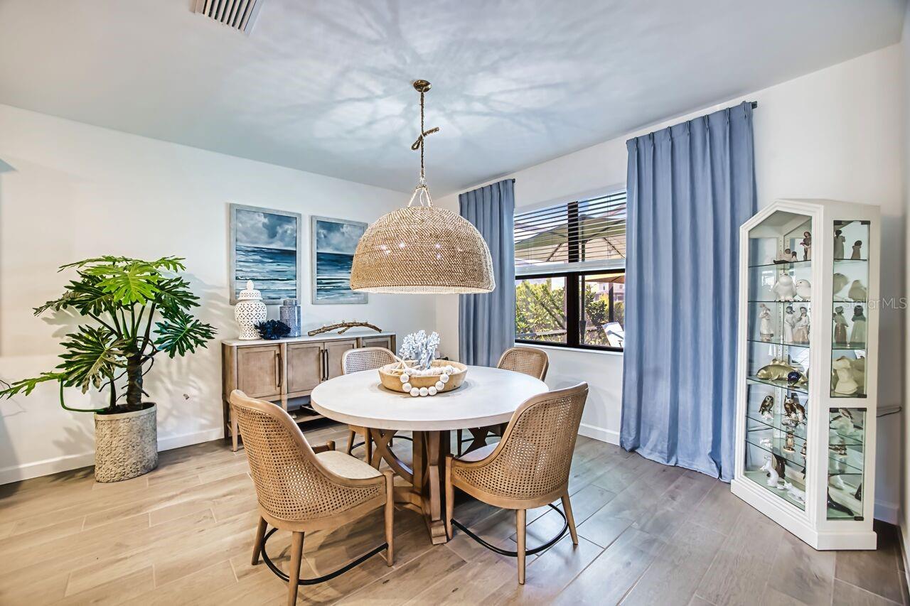 10903 TIMBER CREEK DR, FORT MYERS, FL, 33913