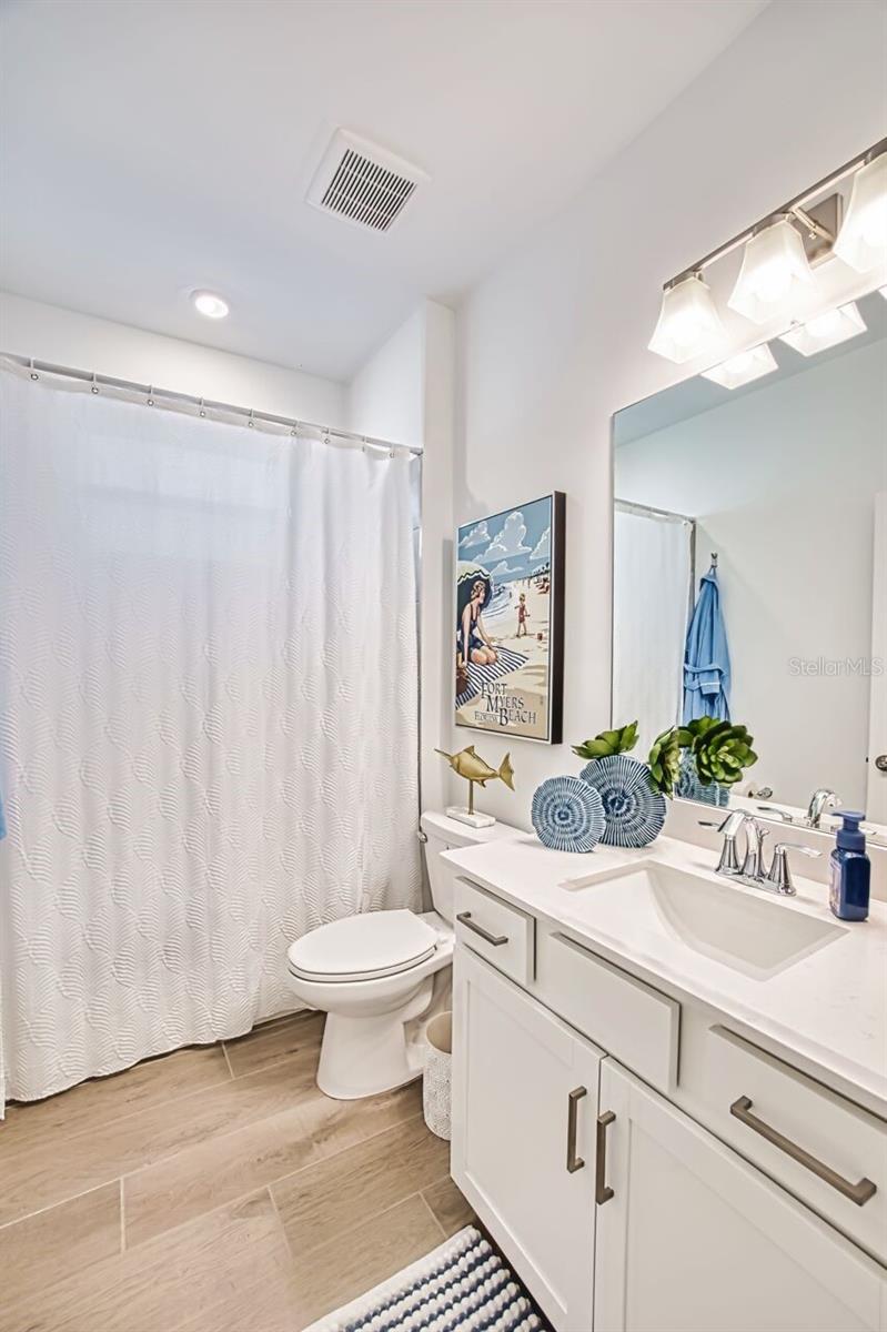 10903 TIMBER CREEK DR, FORT MYERS, FL, 33913