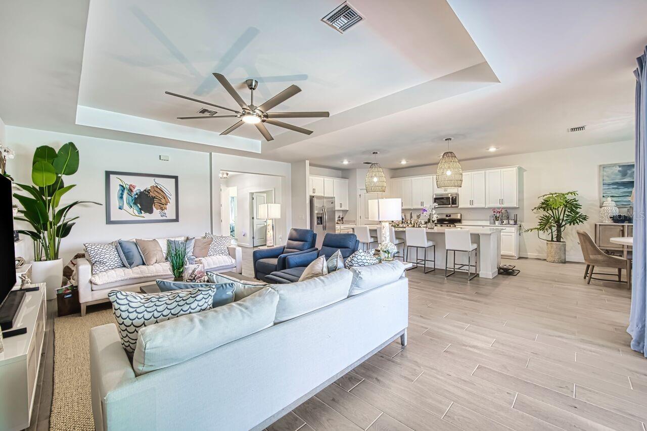 10903 TIMBER CREEK DR, FORT MYERS, FL, 33913