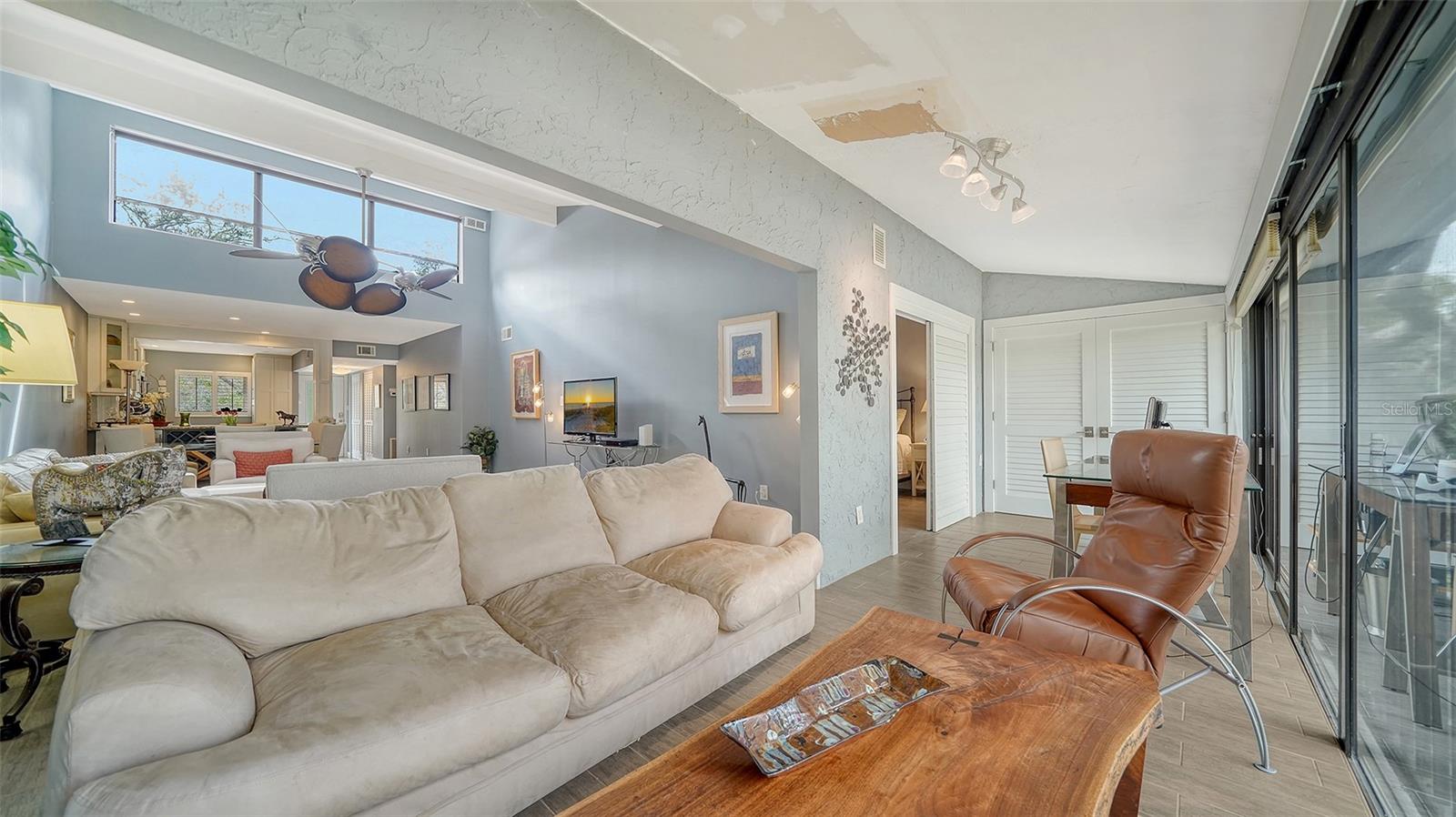 1601 PELICAN POINT DR #HA212, SARASOTA, FL, 34231