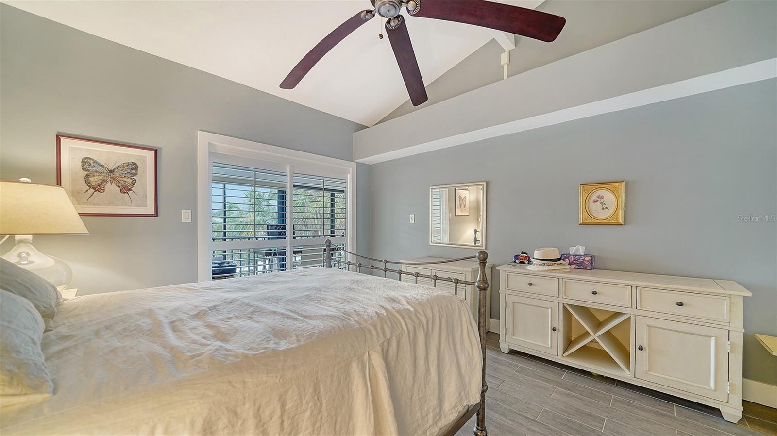 1601 PELICAN POINT DR #HA212, SARASOTA, FL, 34231