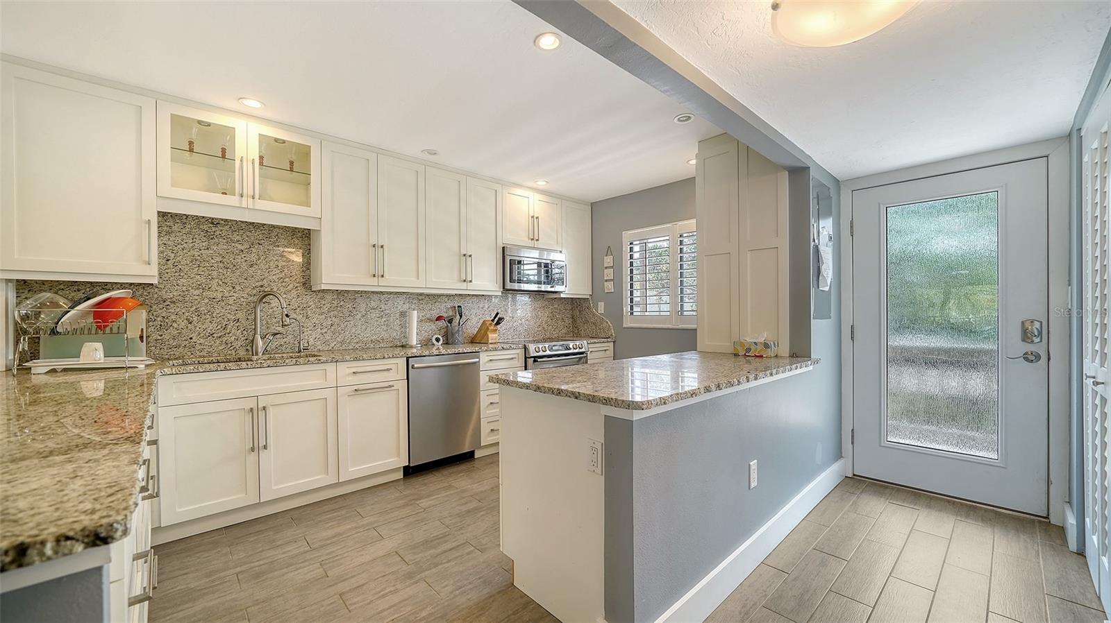 1601 PELICAN POINT DR #HA212, SARASOTA, FL, 34231