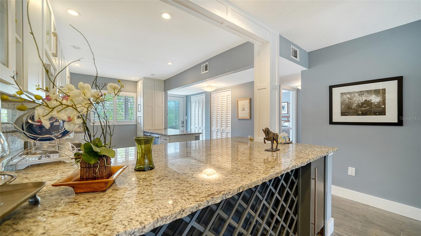 1601 PELICAN POINT DR #HA212, SARASOTA, FL, 34231