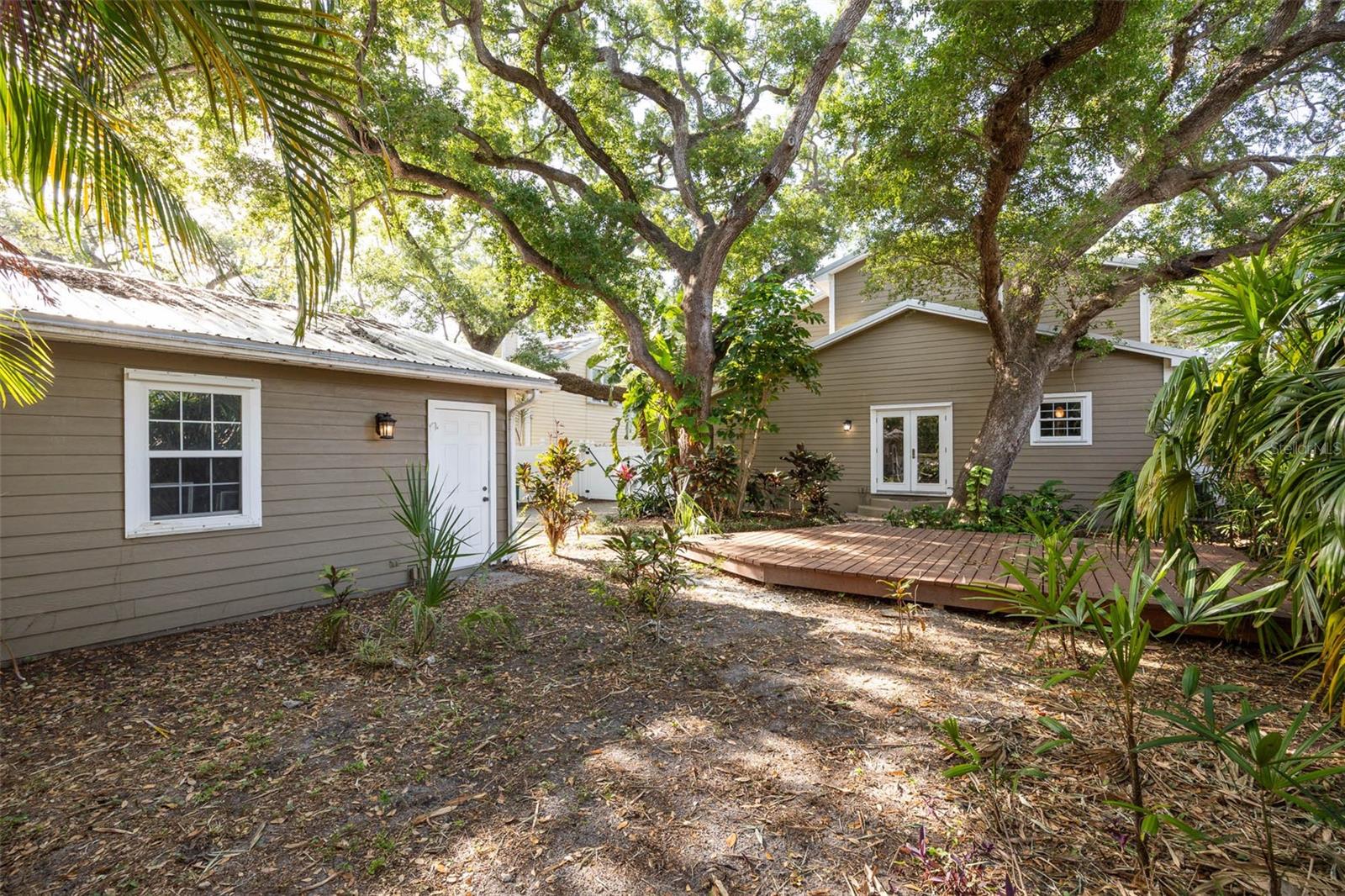 3311 W HAWTHORNE RD, TAMPA, FL, 33611