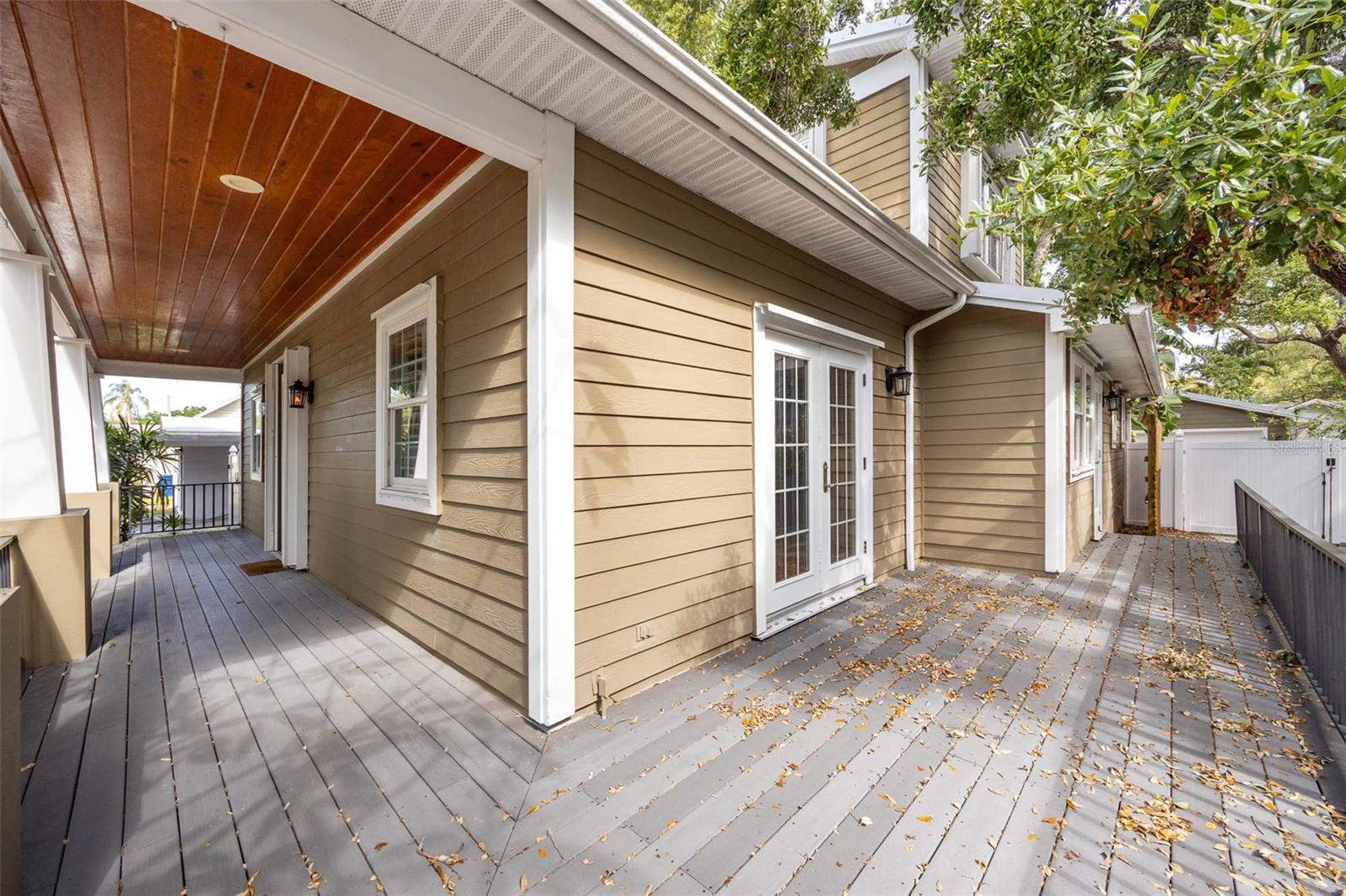 3311 W HAWTHORNE RD, TAMPA, FL, 33611