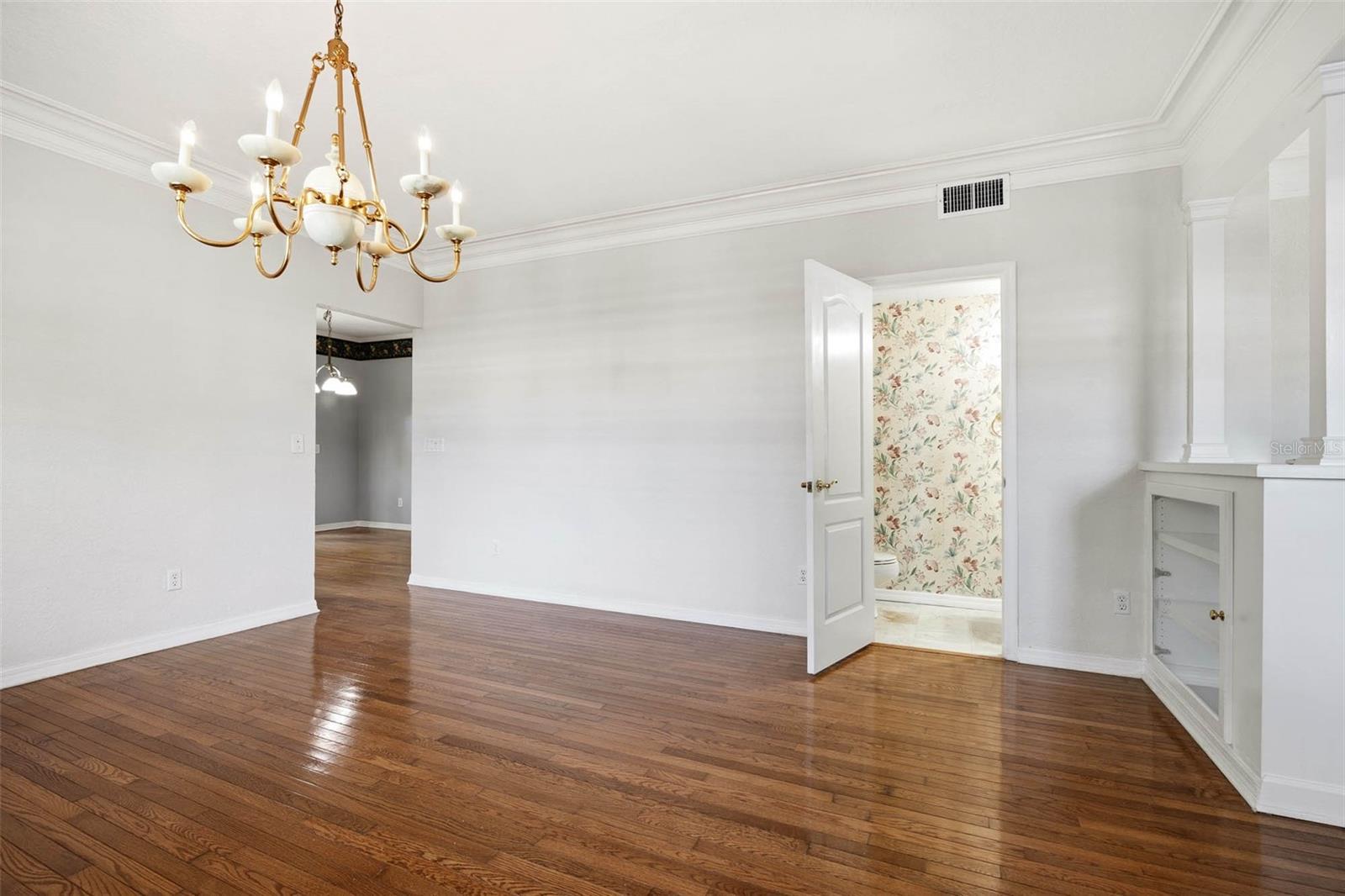 3311 W HAWTHORNE RD, TAMPA, FL, 33611