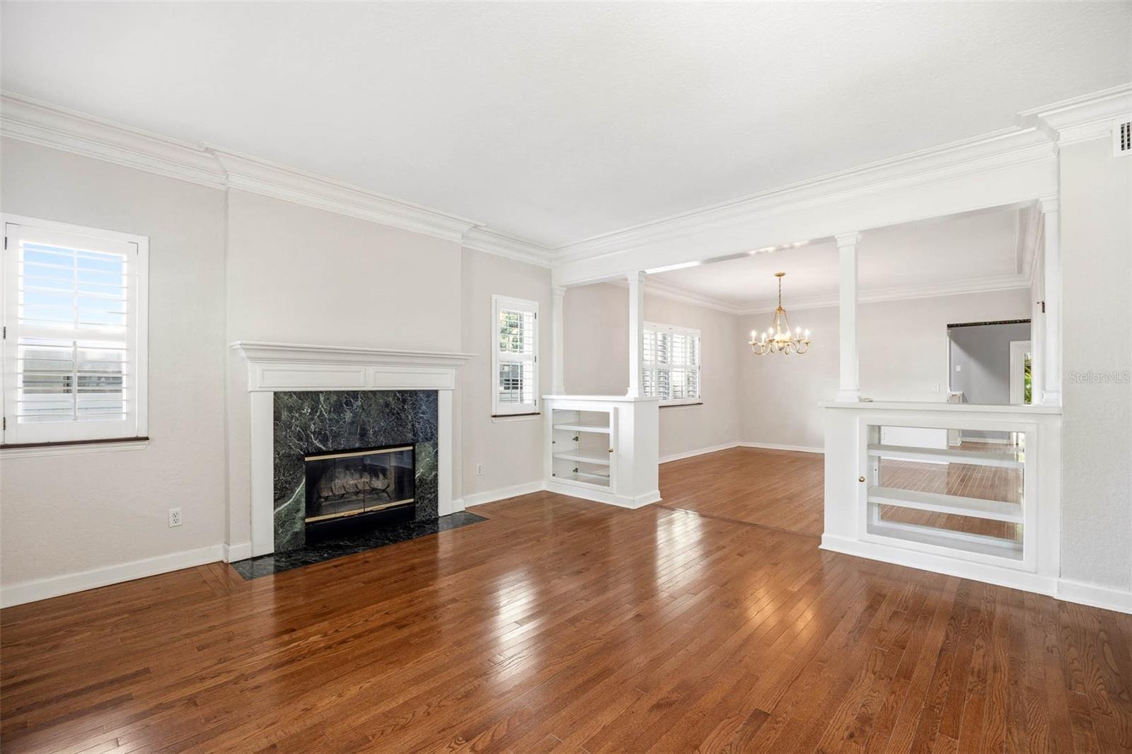 3311 W HAWTHORNE RD, TAMPA, FL, 33611