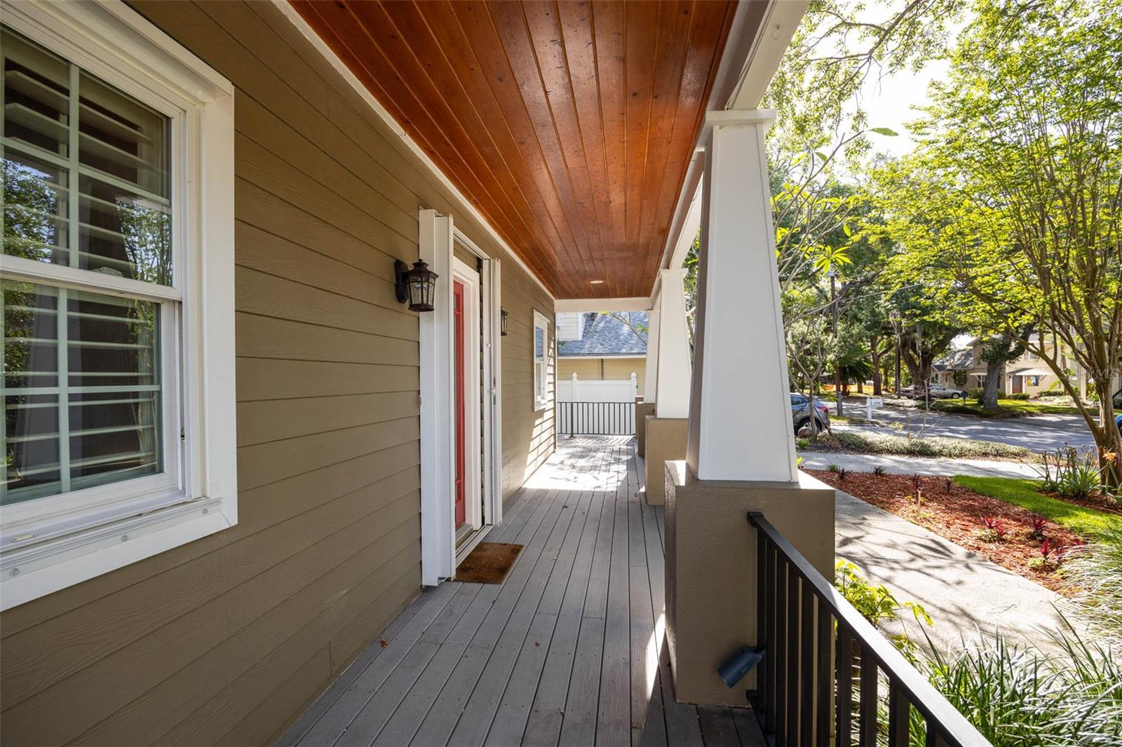 3311 W HAWTHORNE RD, TAMPA, FL, 33611