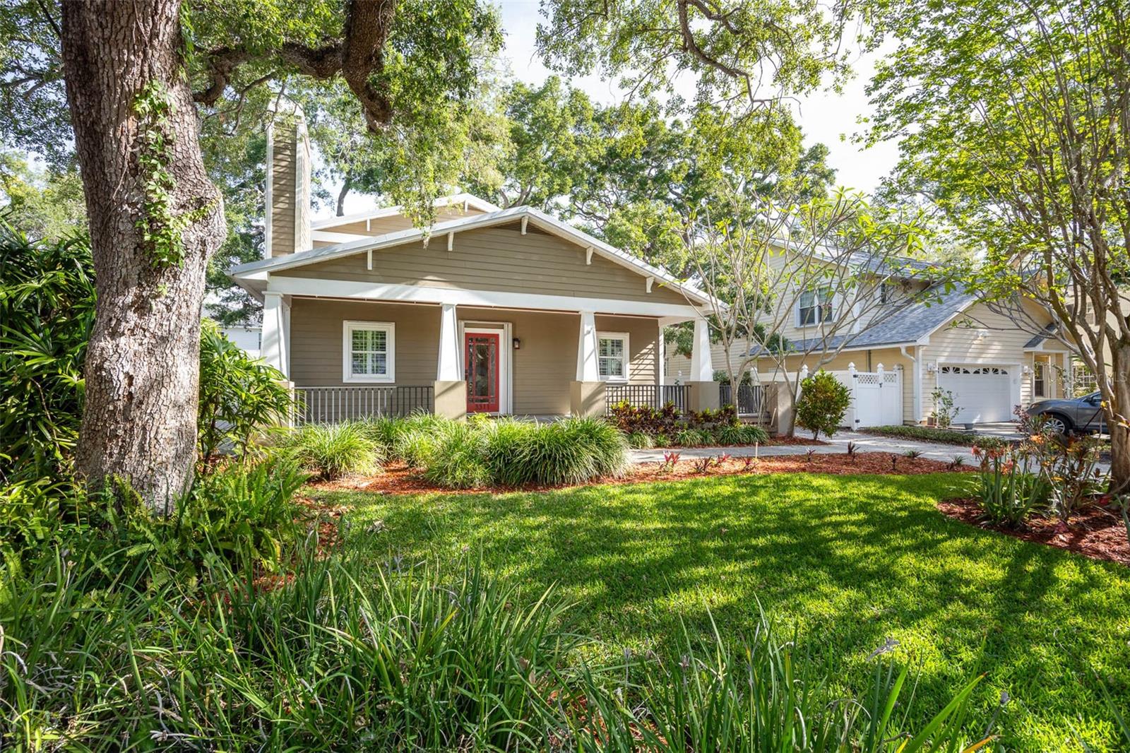 3311 W HAWTHORNE RD, TAMPA, FL, 33611