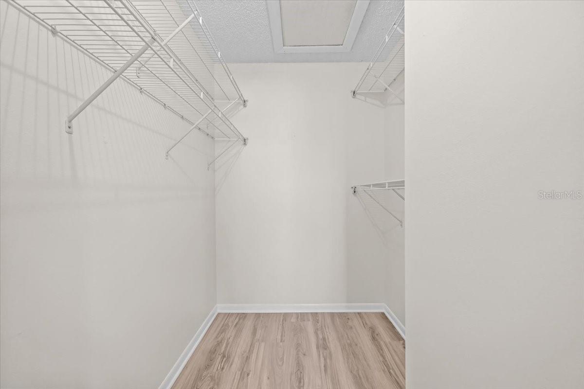 1390 OAK HILL DR #202, DUNEDIN, FL, 34698