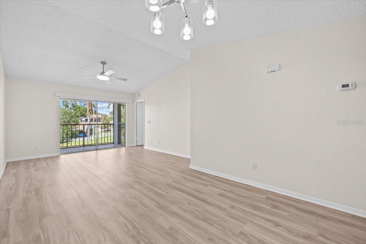 1390 OAK HILL DR #202, DUNEDIN, FL, 34698