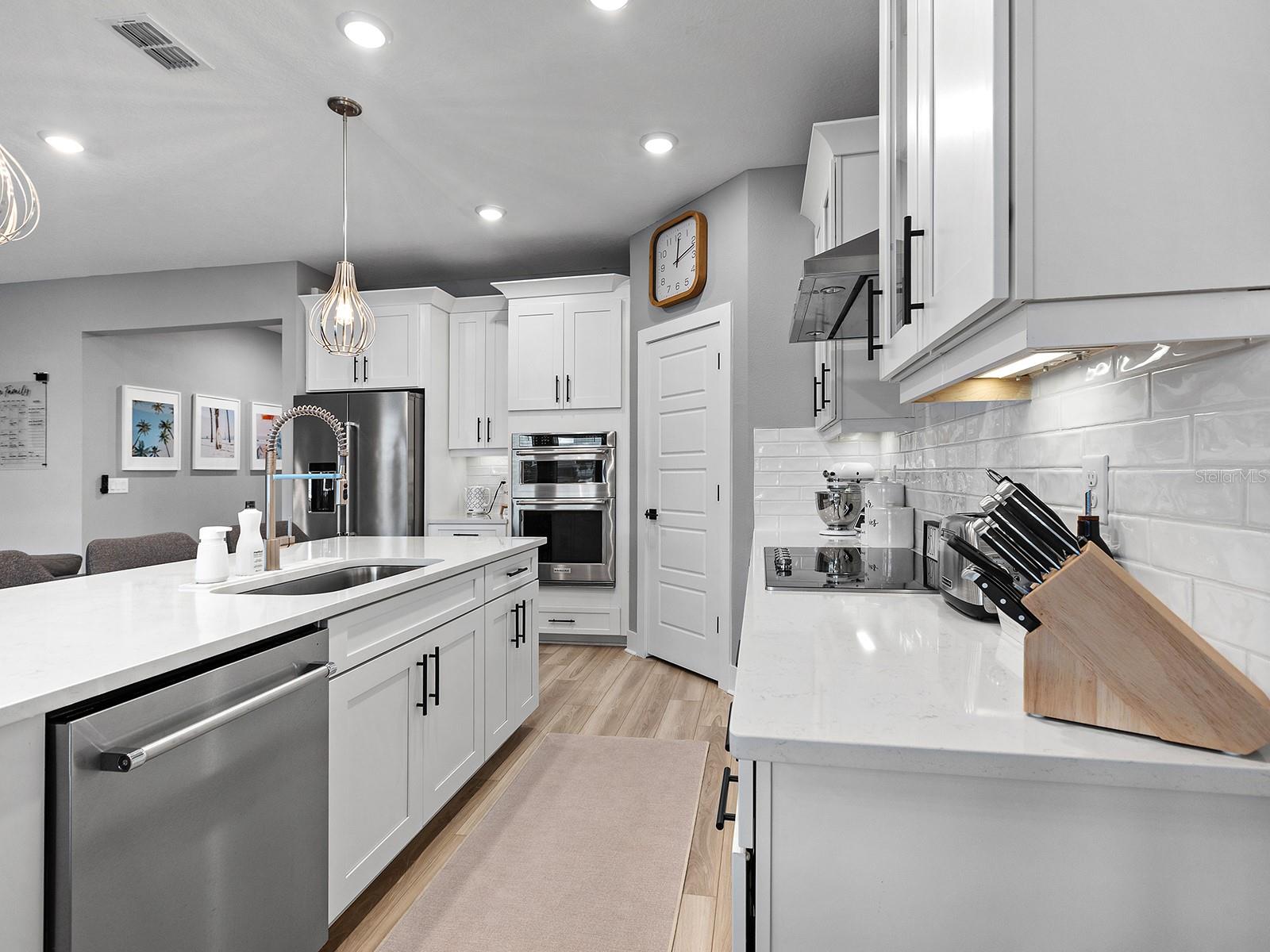 192 DAYLILY BLVD, NOKOMIS, FL, 34275