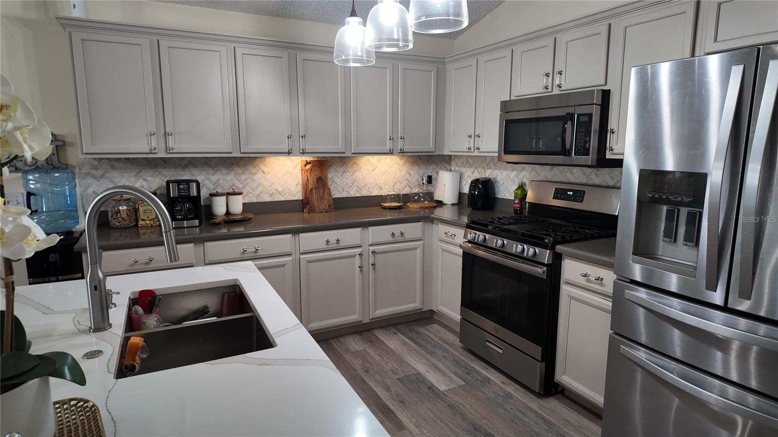 723 LADY DIANA DR, DAVENPORT, FL, 33837