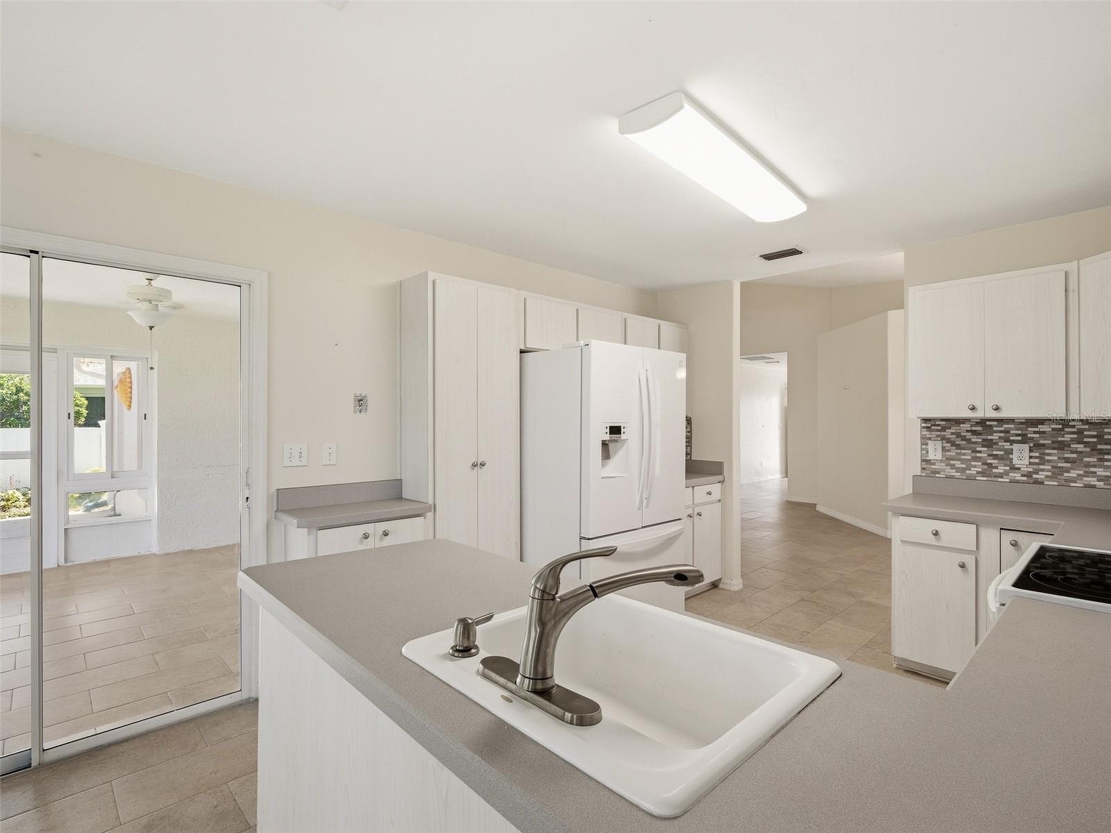 659 WELLESLEY CT, NEW SMYRNA BEACH, FL, 32168