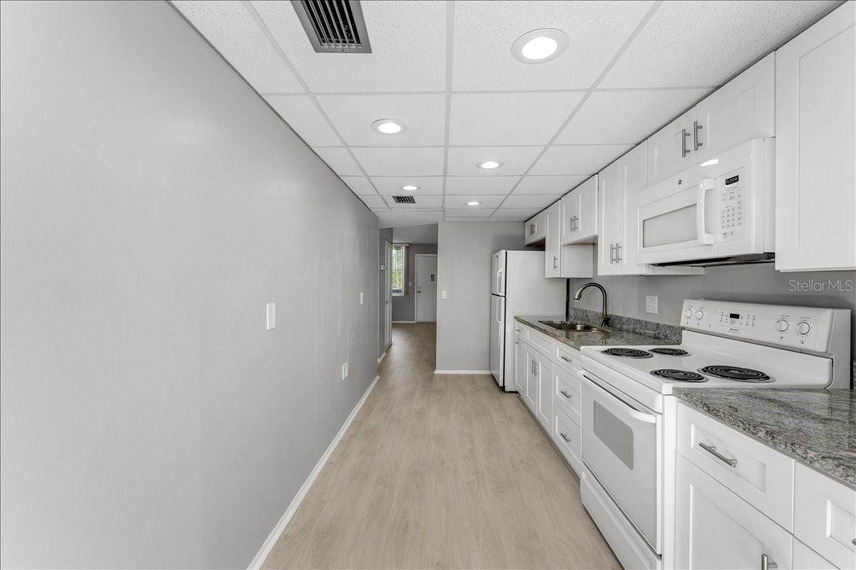 4885 1ST ST NE #212, ST PETERSBURG, FL, 33703