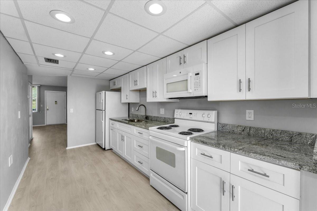 4885 1ST ST NE #212, ST PETERSBURG, FL, 33703