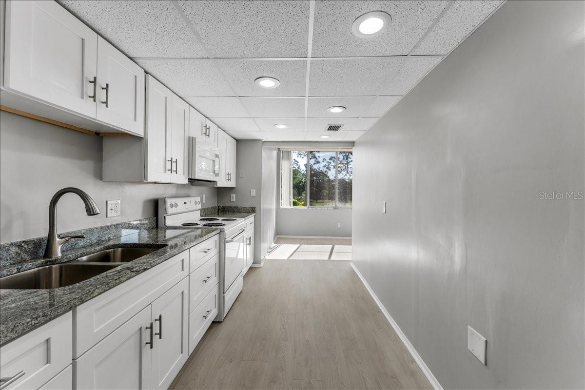 4885 1ST ST NE #212, ST PETERSBURG, FL, 33703