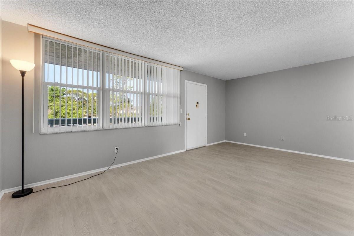 4885 1ST ST NE #212, ST PETERSBURG, FL, 33703