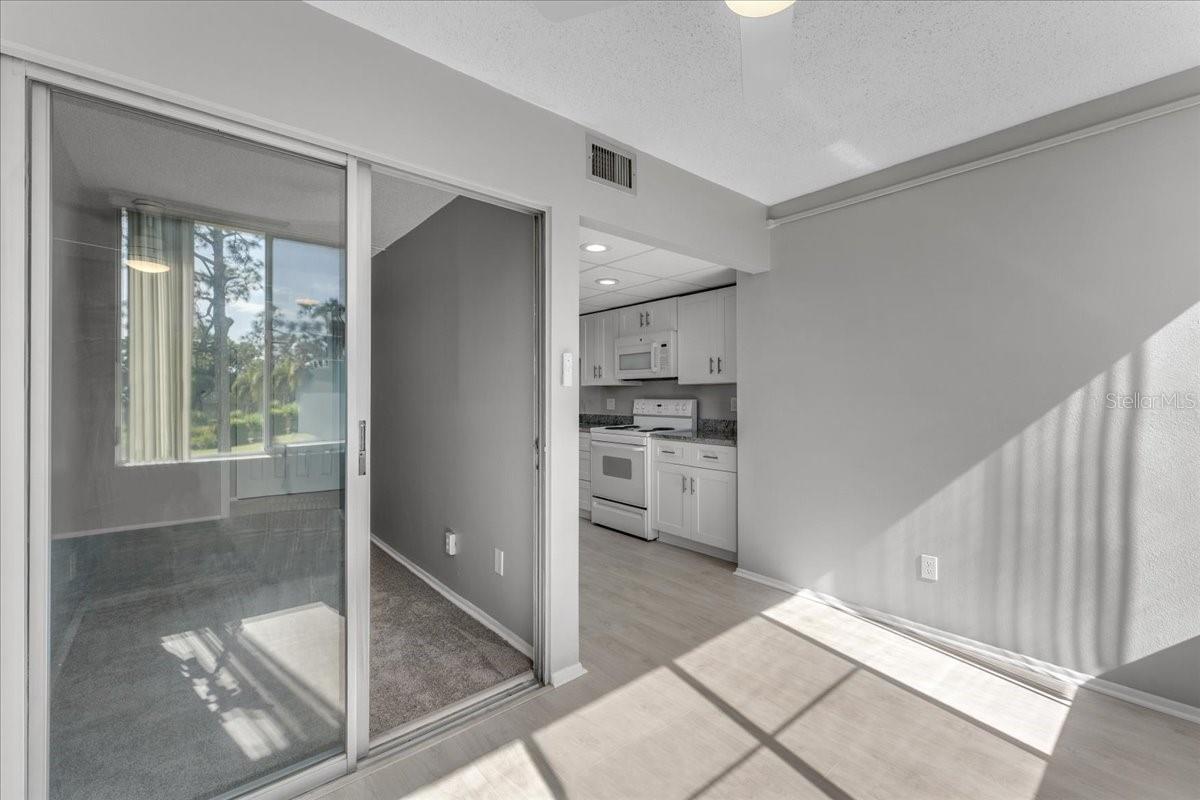 4885 1ST ST NE #212, ST PETERSBURG, FL, 33703